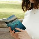 【手帳型】クローズアップ!　水中でニジマスが掛かった瞬間!