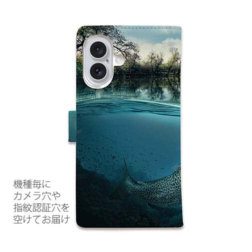 【手帳型】クローズアップ!　水中でニジマスが掛かった瞬間!