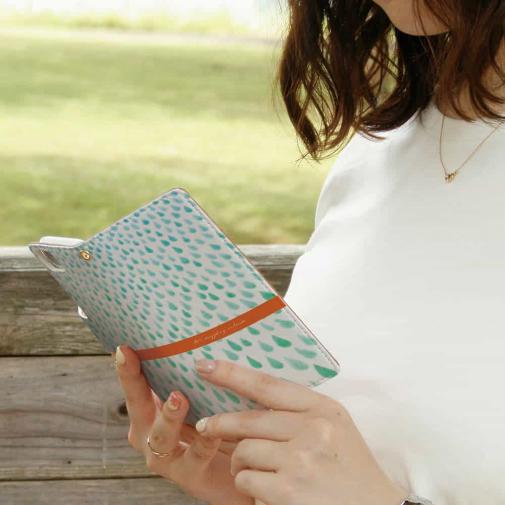 【手帳型】柔らかい雨