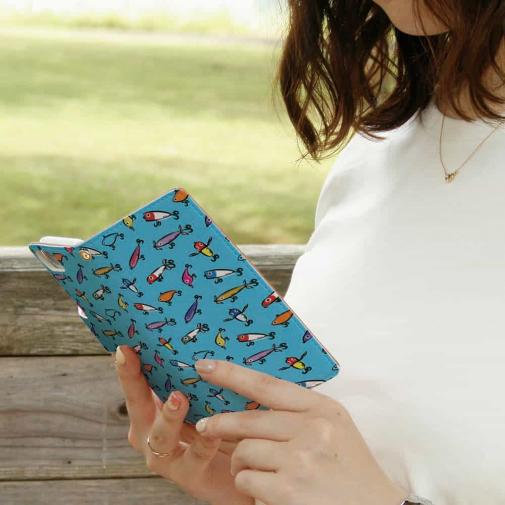 【手帳型】【釣りざんまい】ルアーコレクション_カラフルスカイブルー