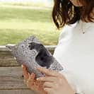 【手帳型】【大塚磊々堂】模様の黒猫