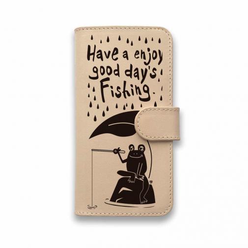 【手帳型】【釣りざんまい】本革 カエルが雨の中釣りをするでケロ