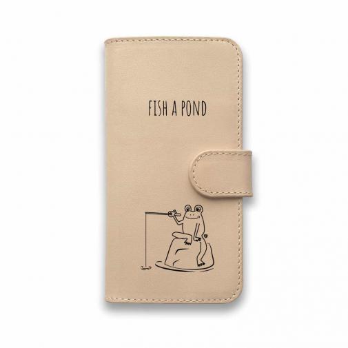 【手帳型】【釣りざんまい】本革 池で釣りするカエルケロ
