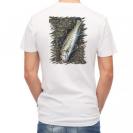 【Tシャツ】ルアーにヒットしたスズキ